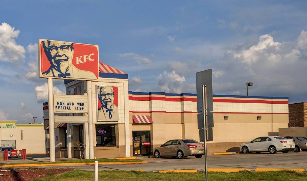 KFC | restaurant | 301 W TX-303 Spur, Grand Prairie, TX 75051, USA | 9722637318 OR +1 972-263-7318