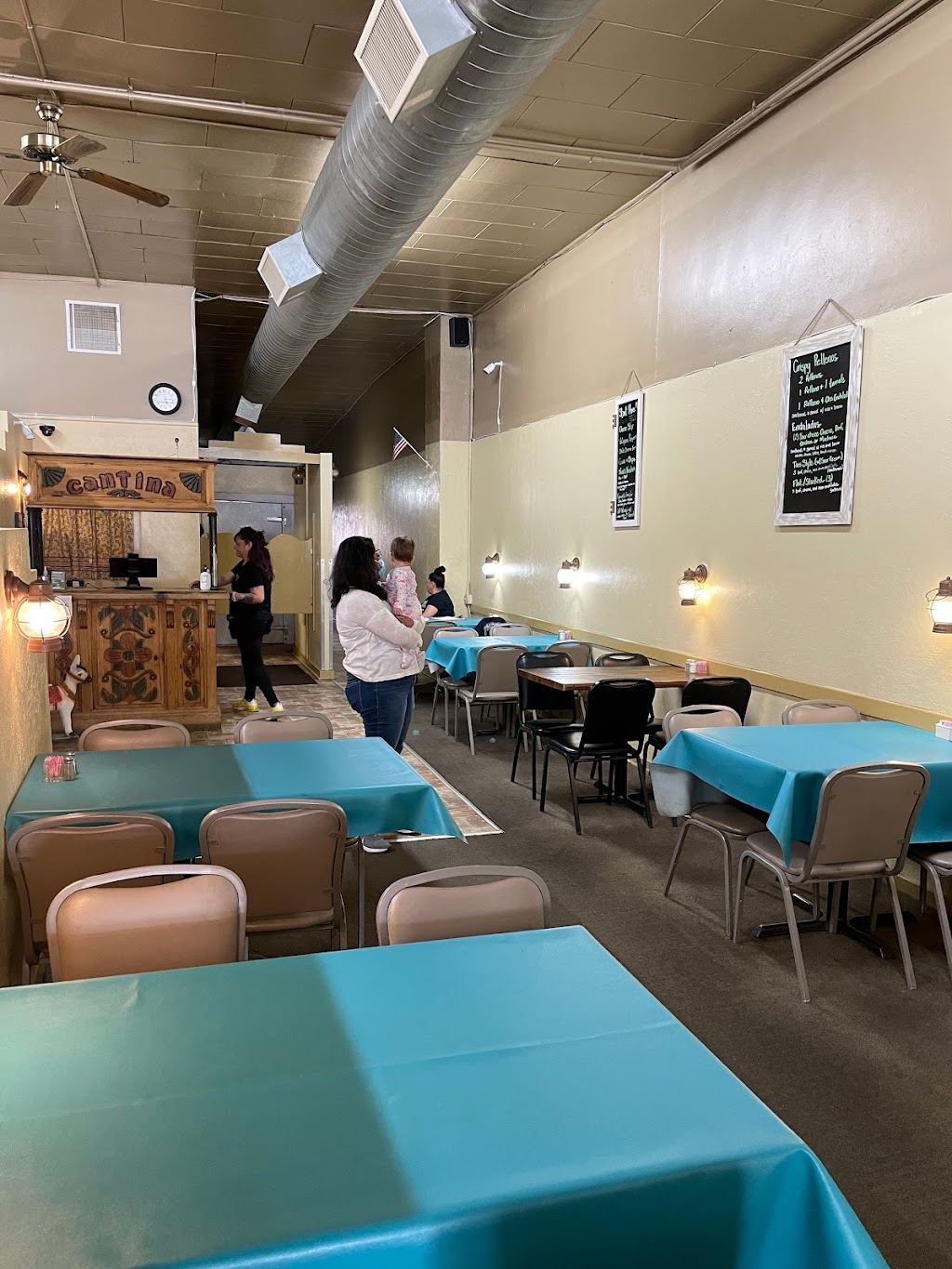 Ninos Mexican Family Restaurant | restaurant | 118 Adams St, Monte Vista, CO 81144, USA | 7198520101 OR +1 719-852-0101