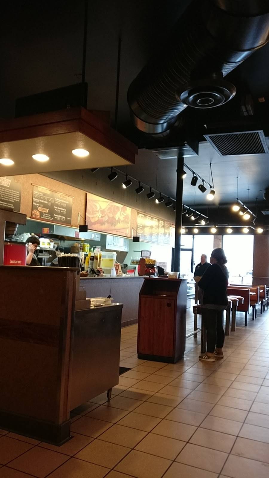 Penn Station East Coast Subs | restaurant | 3828 S Lindbergh Blvd #112, St. Louis, MO 63127, USA | 3148490022 OR +1 314-849-0022