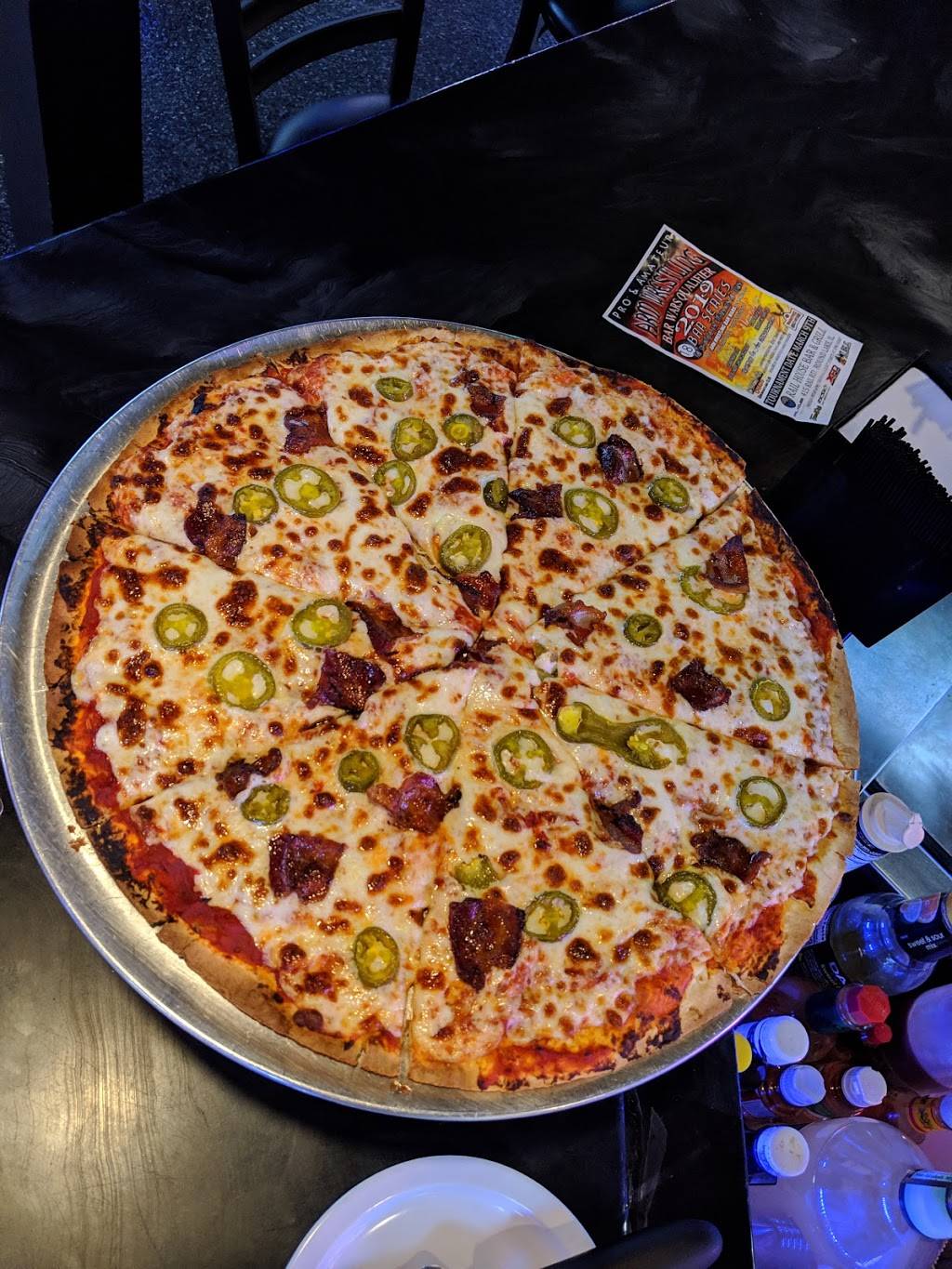 Rail House Bar & Grill | restaurant | 415 Railroad Ave, Round Lake, IL 60073, USA | 8478867245 OR +1 847-886-7245