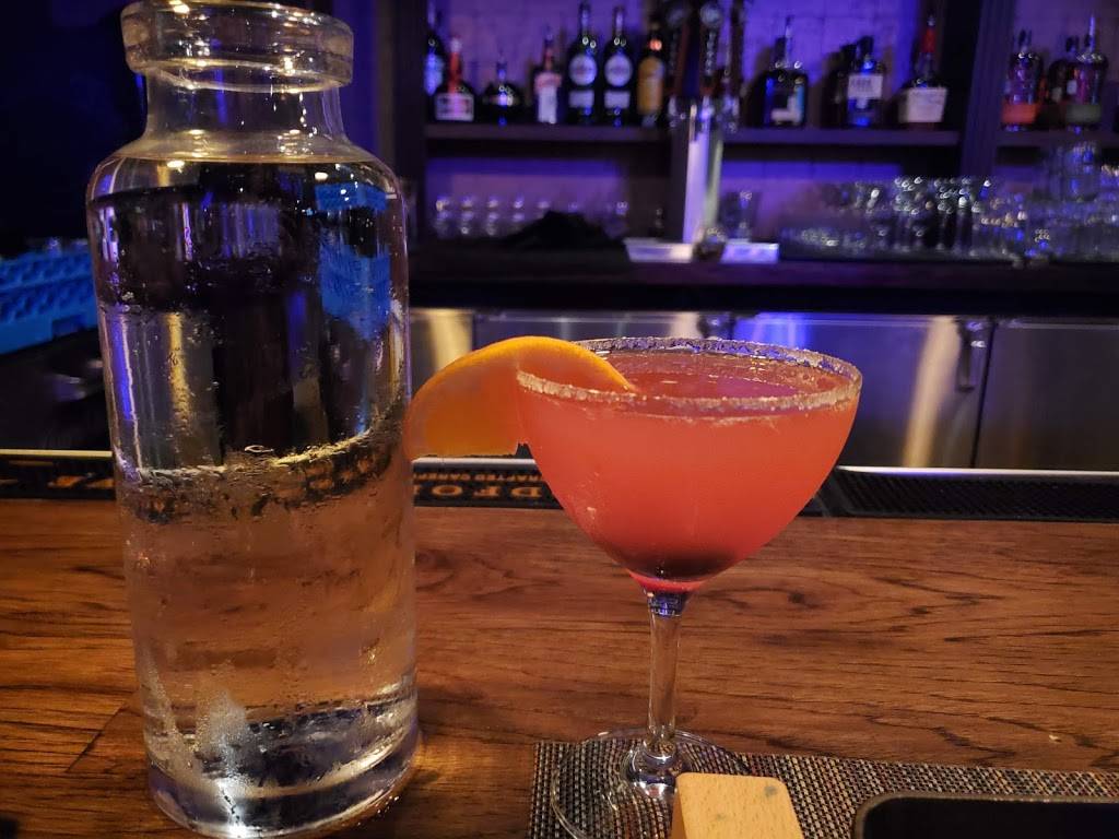 Mercy Bar & Lounge | night club | 340 West Las Colinas Boulevard Suite #200, Irving, TX 75039, USA | 4693510222 OR +1 469-351-0222