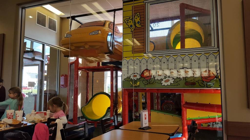 Chick-fil-A | restaurant | 2072 Lantern Ridge Dr, Richmond, KY 40475, USA | 8596250388 OR +1 859-625-0388