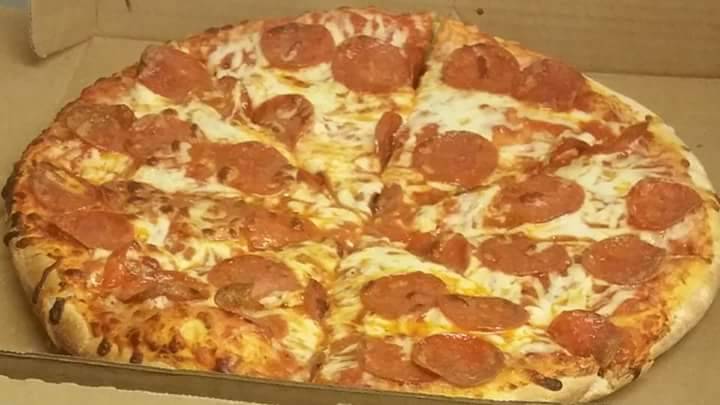 D & Js Pizza Parlor | restaurant | 112 E Church St, Barnesville, OH 43713, USA | 7404254211 OR +1 740-425-4211