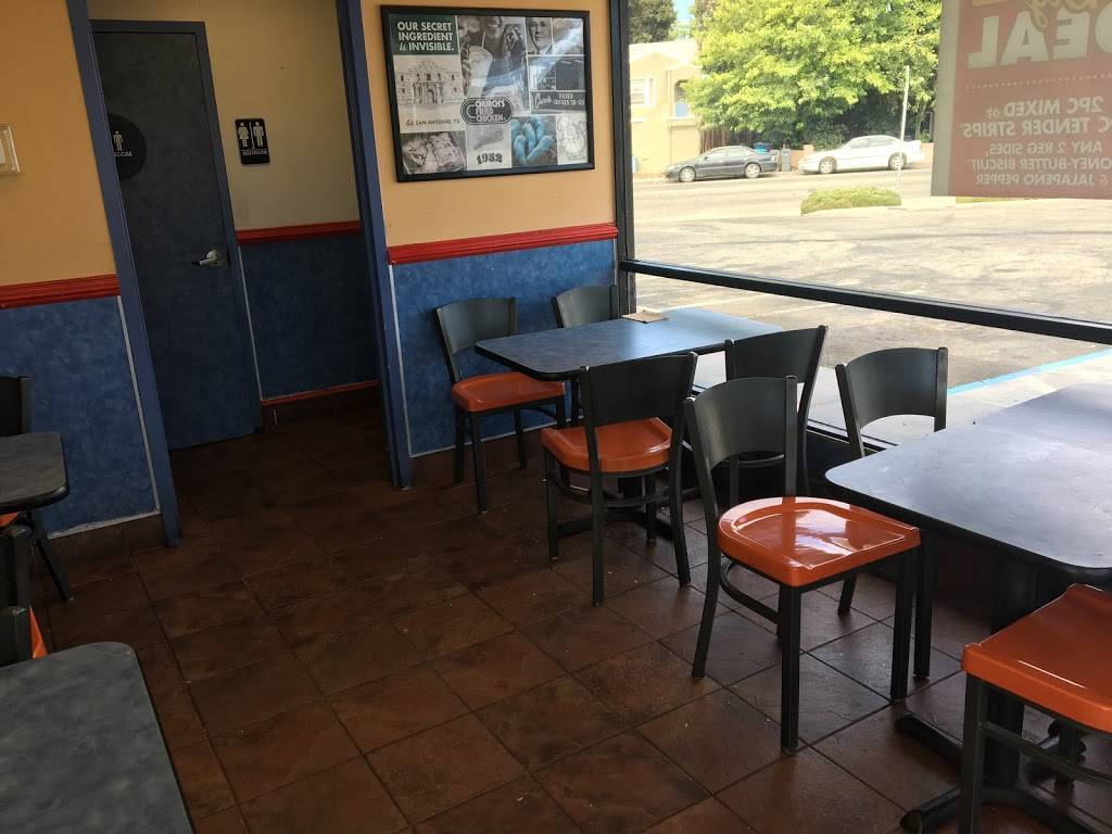 Churchs Chicken | restaurant | 1920 Solano Ave, Vallejo, CA 94590, USA | 7076428118 OR +1 707-642-8118