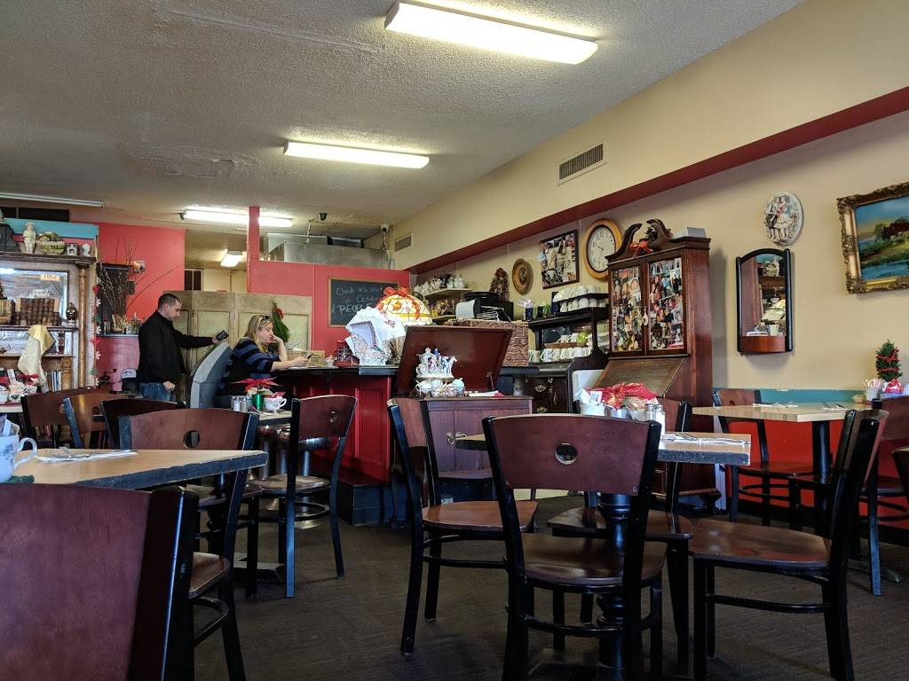 The Corner Restaurant | restaurant | 105 River St, Milford, CT 06460, USA | 2038821150 OR +1 203-882-1150