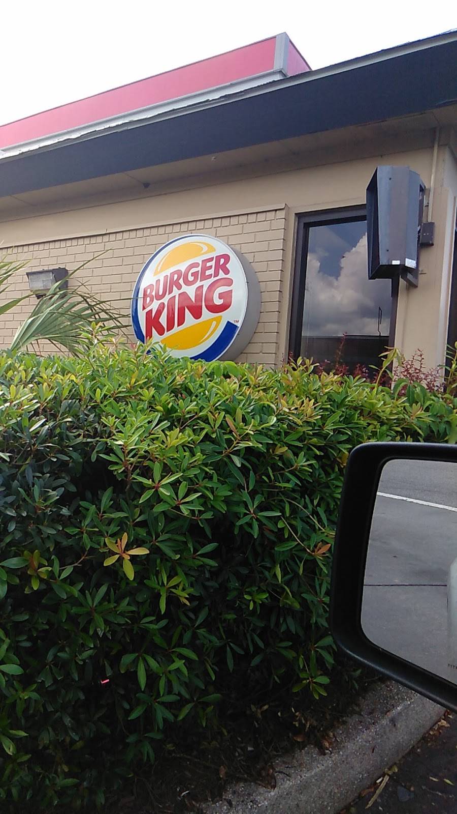 Burger King | restaurant | 3579 Savannah Hwy, Johns Island, SC 29455, USA | 8435569211 OR +1 843-556-9211