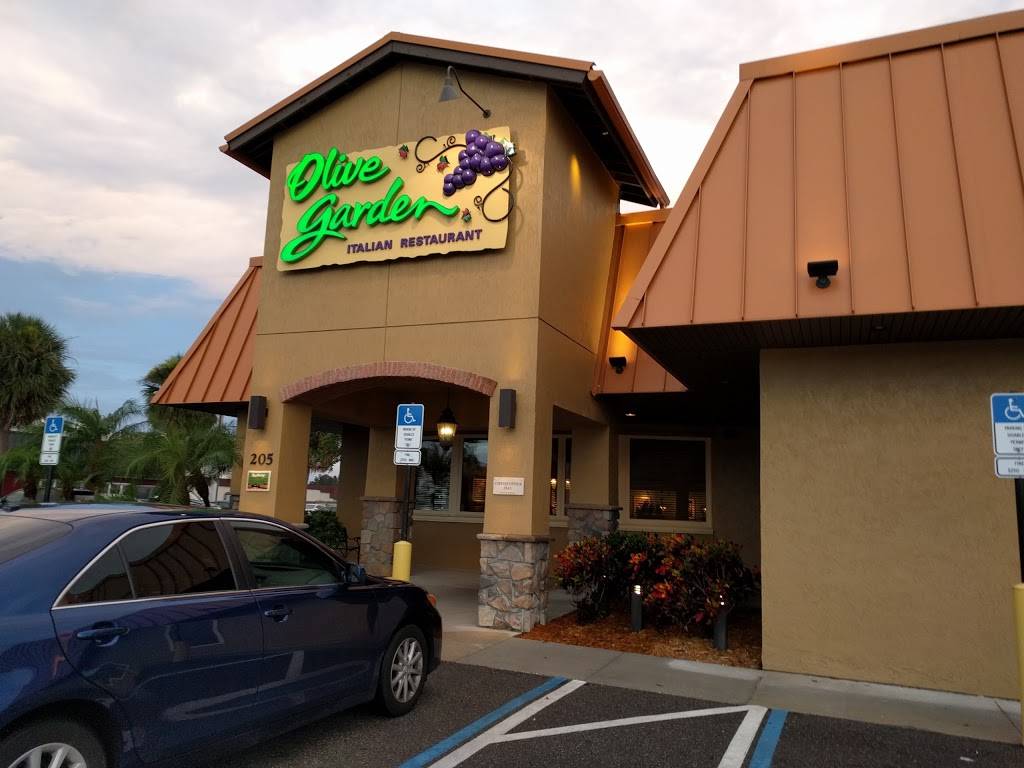 Olive Garden Italian Restaurant | meal takeaway | 205 E Merritt Island Causeway, Merritt Island, FL 32952, USA | 3214590306 OR +1 321-459-0306