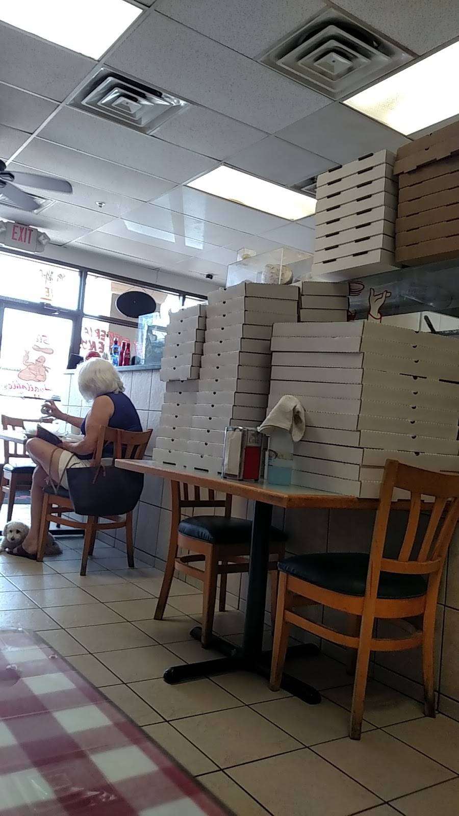 Horizon Pizzeria | meal delivery | 1550 W Horizon Ridge Pkwy F, Henderson, NV 89012, USA | 7028971070 OR +1 702-897-1070