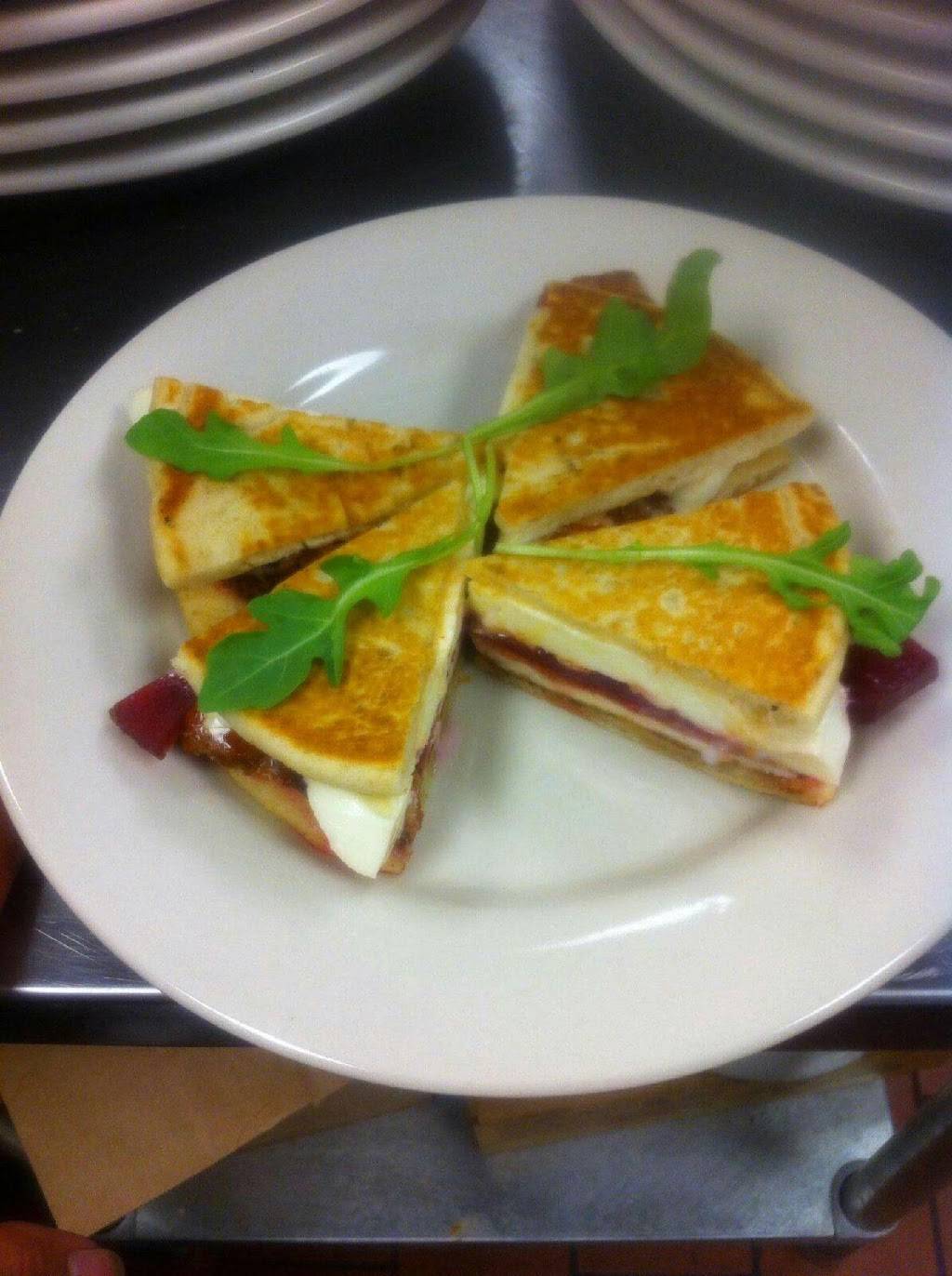 Eatalia | restaurant | 34 New St, Huntington, NY 11743, USA | 6316294551 OR +1 631-629-4551