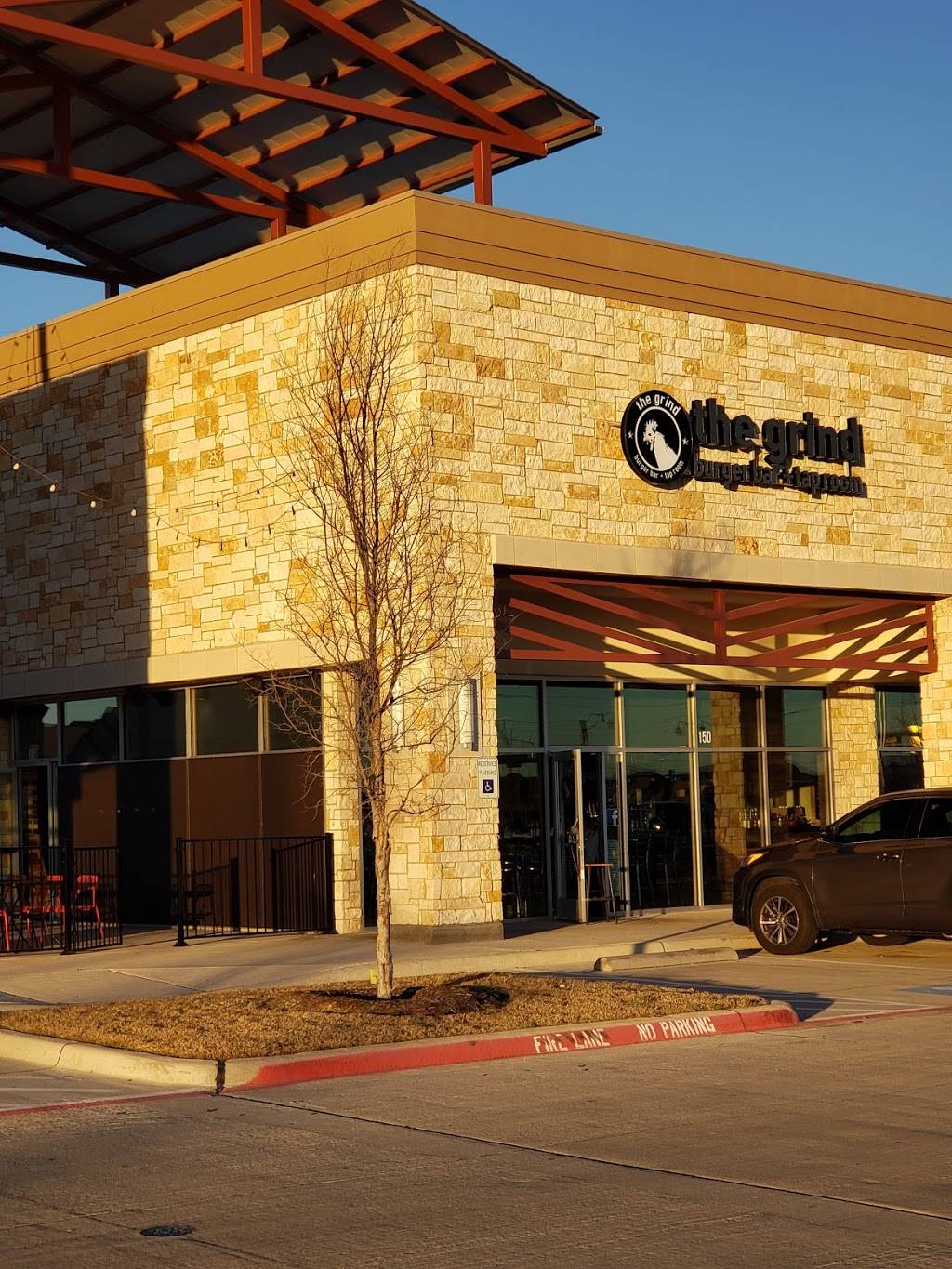 The Grind Burger Bar & Tap Room | restaurant | 7500 W Stacy Rd #150, McKinney, TX 75070, USA | 4696317330 OR +1 469-631-7330