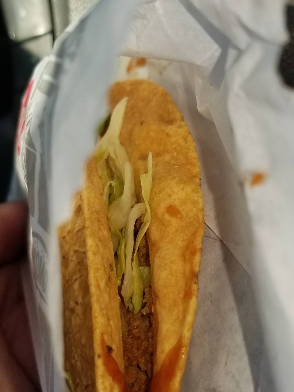 Jack in the Box | restaurant | 910 W Montgomery St, Willis, TX 77378, USA | 9368569779 OR +1 936-856-9779