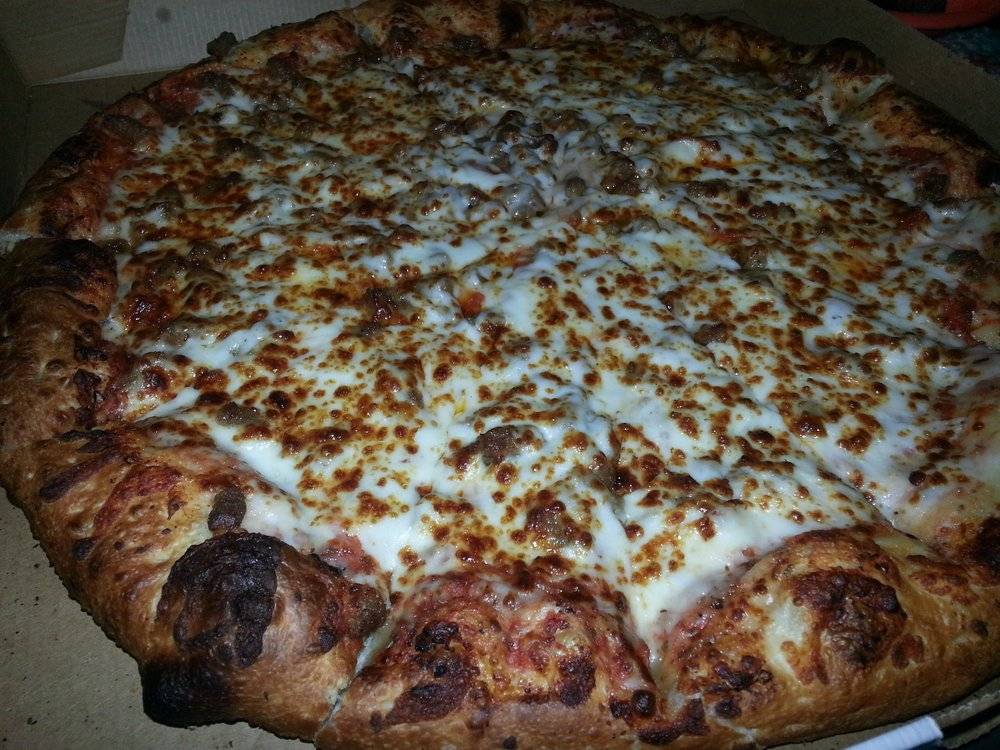 King Pizza | restaurant | 125 E Edgebrook Dr # D, Houston, TX 77034, USA | 7139432133 OR +1 713-943-2133