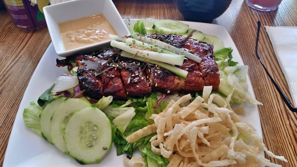 Ladybug Asian Grill | restaurant | 1841 W Redondo Beach Blvd, Gardena, CA 90247, USA | 3103279546 OR +1 310-327-9546