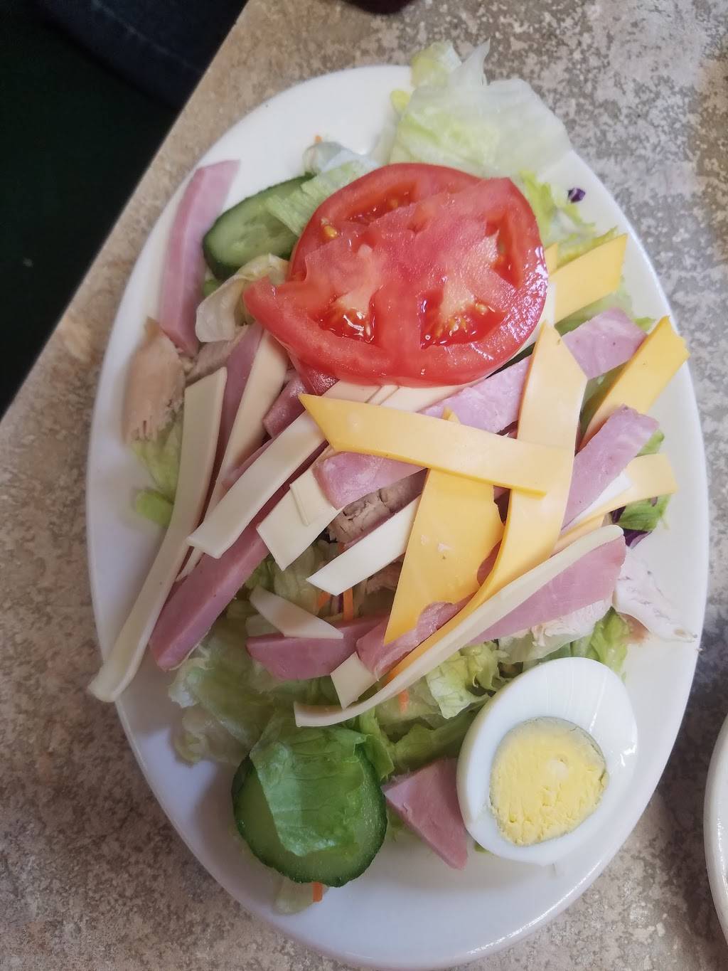 Georges Family Dining | restaurant | 303 S Wayne Rd, Westland, MI 48186, USA | 7344677700 OR +1 734-467-7700