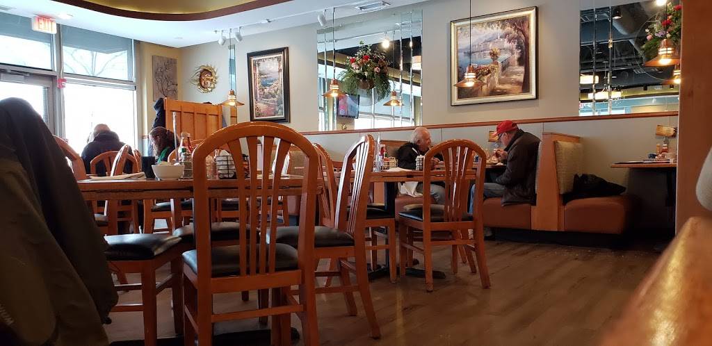 Rainbow Cafe | restaurant | 254 N York St, Elmhurst, IL 60126, USA | 6304332490 OR +1 630-433-2490