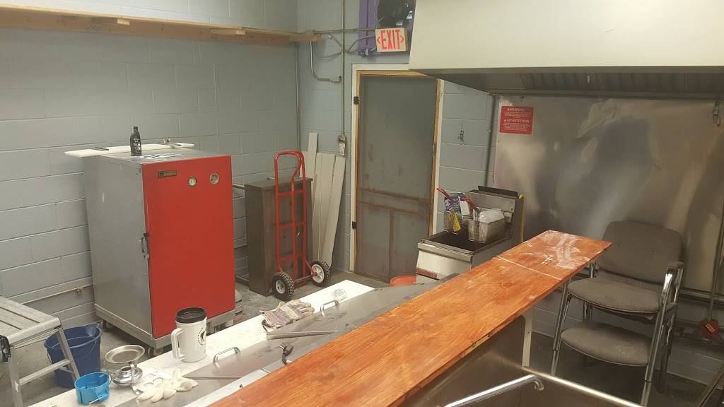 Lady Gs Jamaican Cuisine | restaurant | 3163 Midlothian Turnpike, Richmond, VA 23224, USA | 8042331629 OR +1 804-233-1629