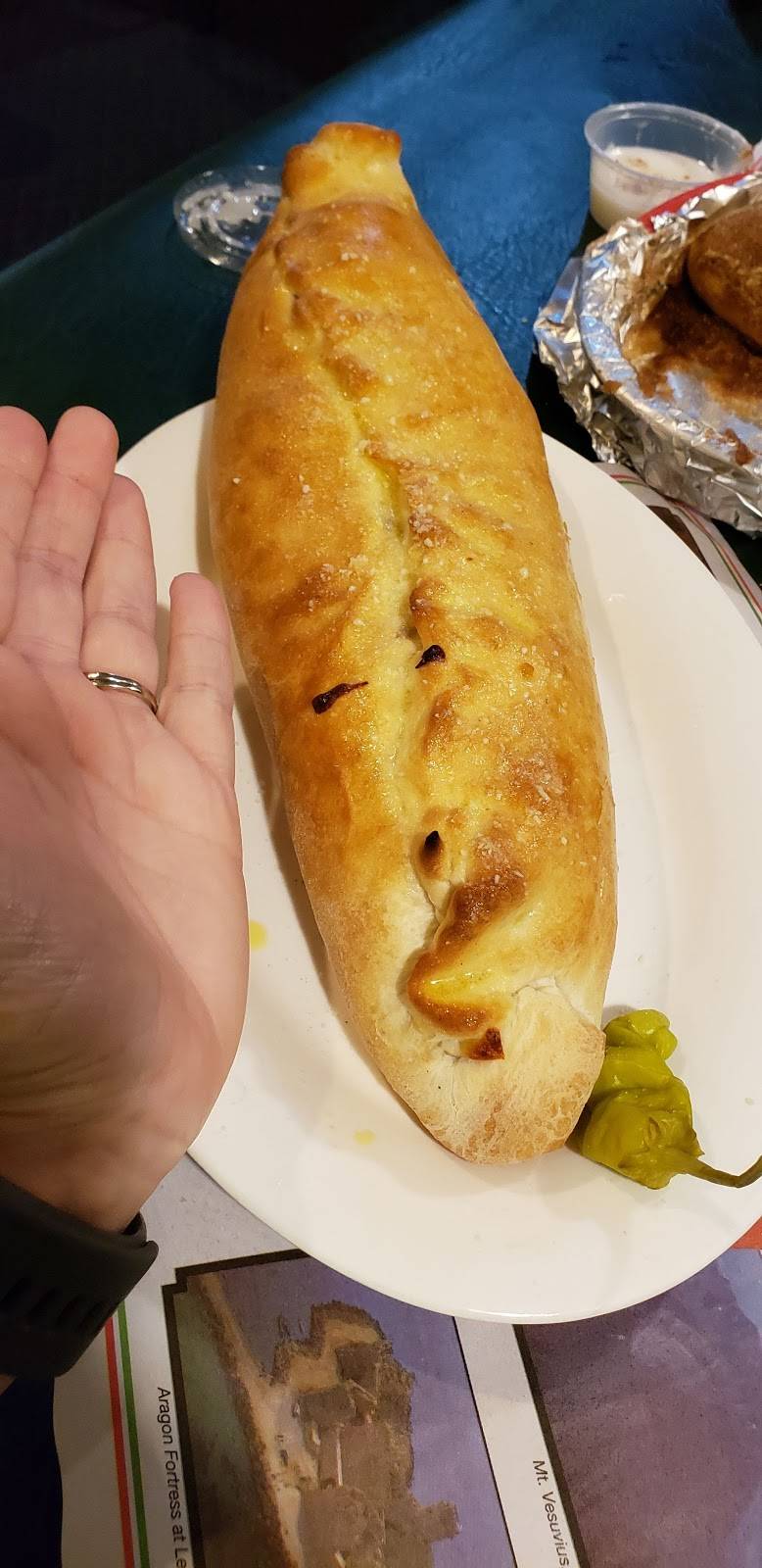 Alfanos Pizzeria | restaurant | 801 E Main St, Knoxville, IL 61448, USA | 3092892222 OR +1 309-289-2222