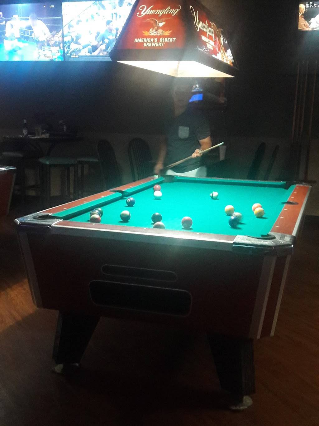 Bowland Beacon | restaurant | 5400 Tamiami Trail N, Naples, FL 34108, USA | 2395973452 OR +1 239-597-3452