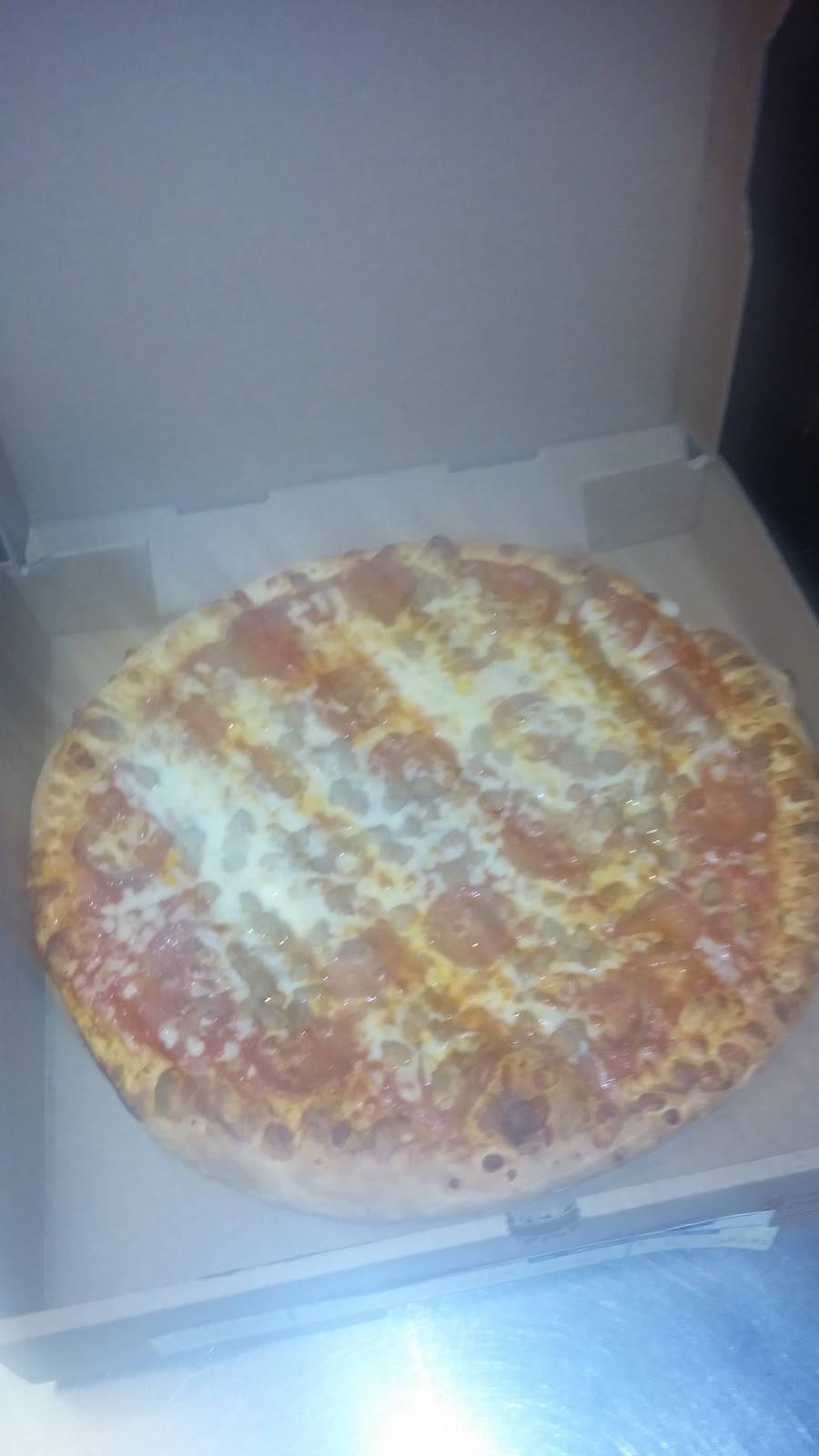 Jillianos Pizza | restaurant | 1902 Old Eastern Ave, Essex, MD 21221, USA | 4103915222 OR +1 410-391-5222