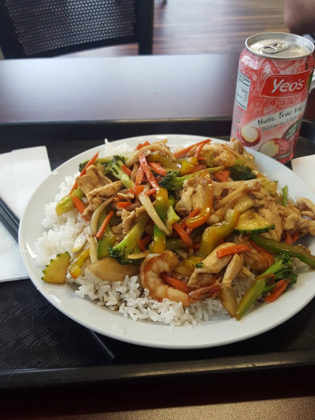 Restaurant C. Thai | restaurant | 8060 Boul Henri-Bourassa E, Anjou, QC H1E 1P3, Canada | 5143538688 OR +1 514-353-8688