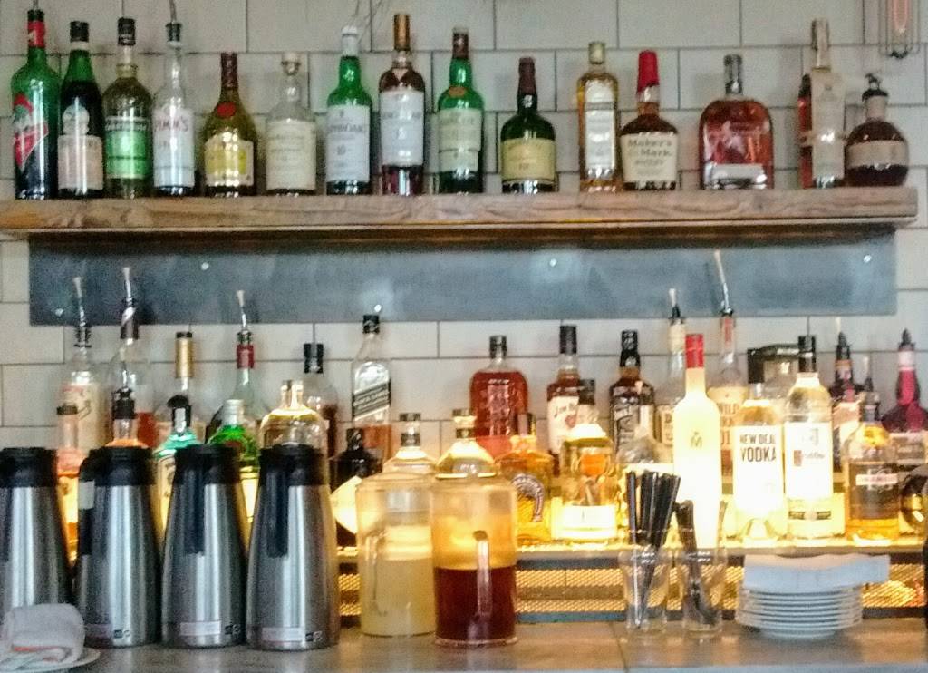 Swift and Union | restaurant | 8103 N Denver Ave, Portland, OR 97217, USA | 5032064281 OR +1 503-206-4281