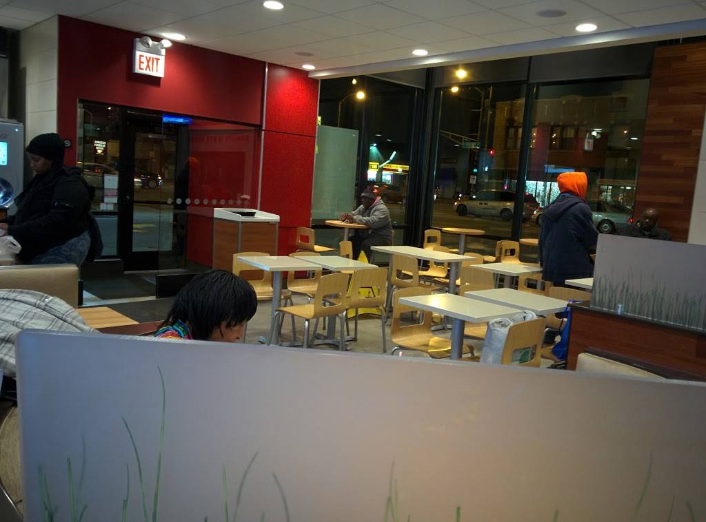 Wendys | restaurant | 8302 S Ashland Ave, Chicago, IL 60620, USA | 7732394071 OR +1 773-239-4071