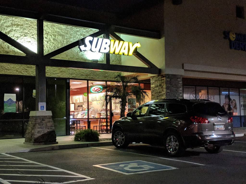 Subway | restaurant | 8490 S Power Rd Suite 108, Gilbert, AZ 85297, USA | 4802792678 OR +1 480-279-2678