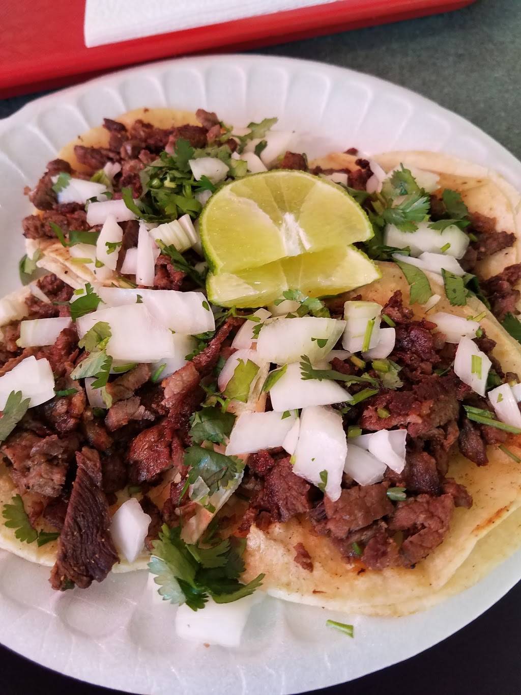 Tacos los 2 pollitos | restaurant | 112 W Pacific Coast Hwy, Long Beach, CA 90806, USA | 5629124012 OR +1 562-912-4012