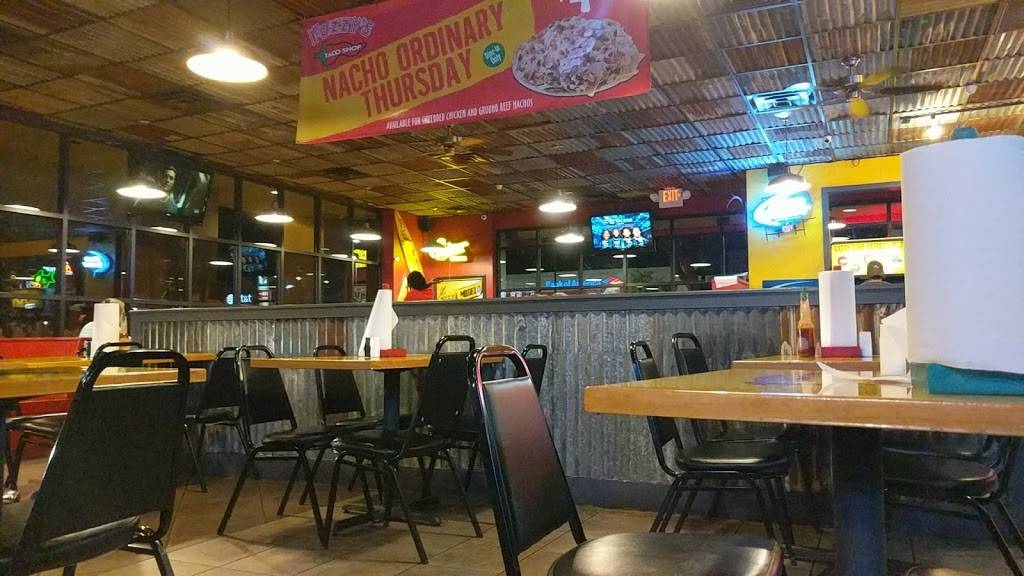 Fuzzys Taco Shop | restaurant | 6353 Camp Bowie Blvd Suite 101, Fort Worth, TX 76116, USA | 8179898226 OR +1 817-989-8226