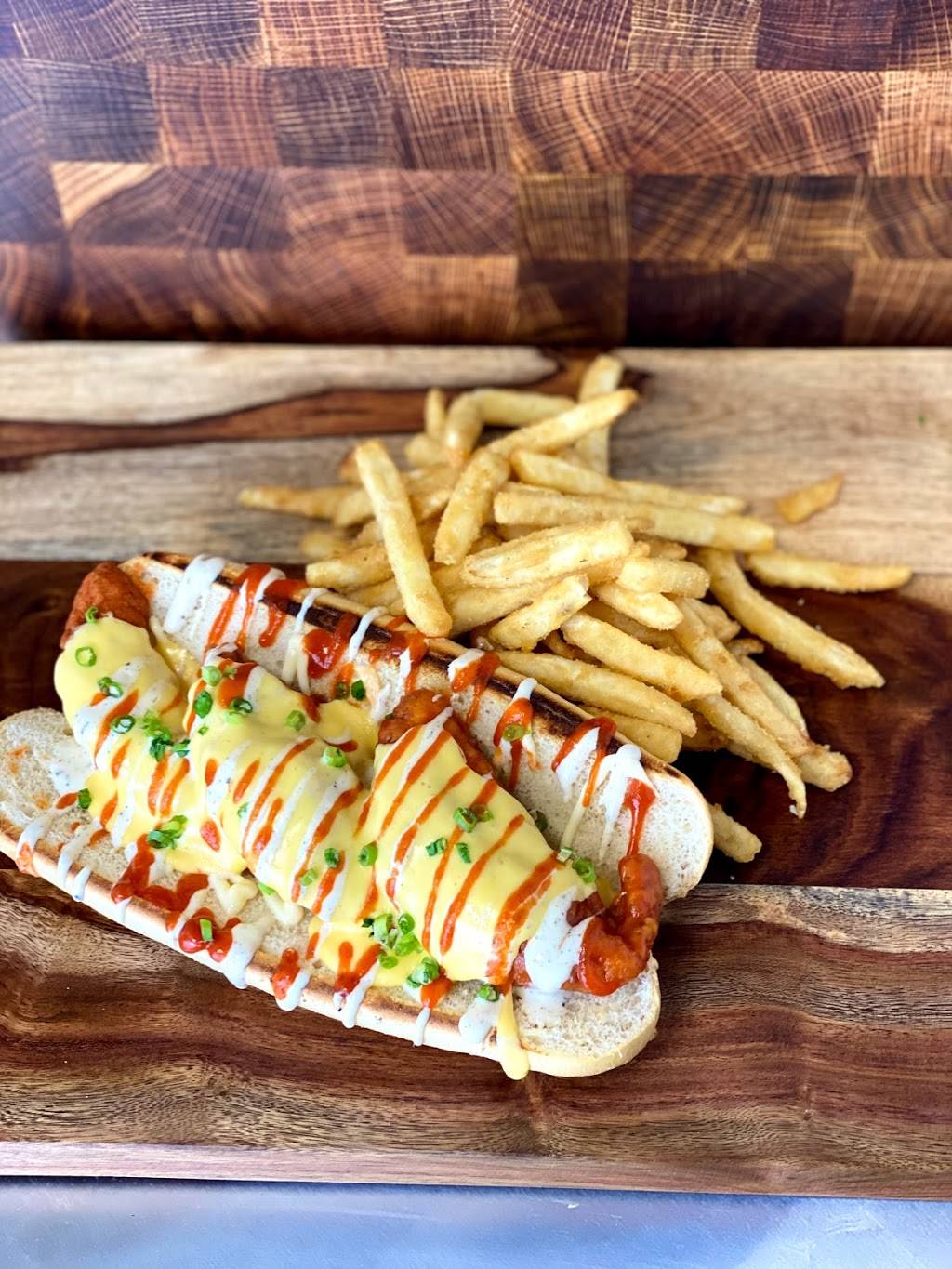 Get Meltd | restaurant | 3300 Fairmount Ave, Philadelphia, PA 19104, USA | 2674406161 OR +1 267-440-6161