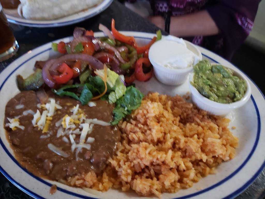 De La Cruz Mexican Grille | restaurant | 5301 S Superstition Mountain Dr, Gold Canyon, AZ 85218, USA | 4809825401 OR +1 480-982-5401