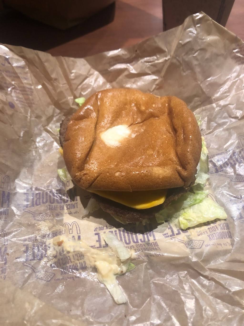 McDonalds | cafe | 7995 Boul Henri-Bourassa E, Montréal, QC H1E 1N9, Canada | 5148816012 OR +1 514-881-6012