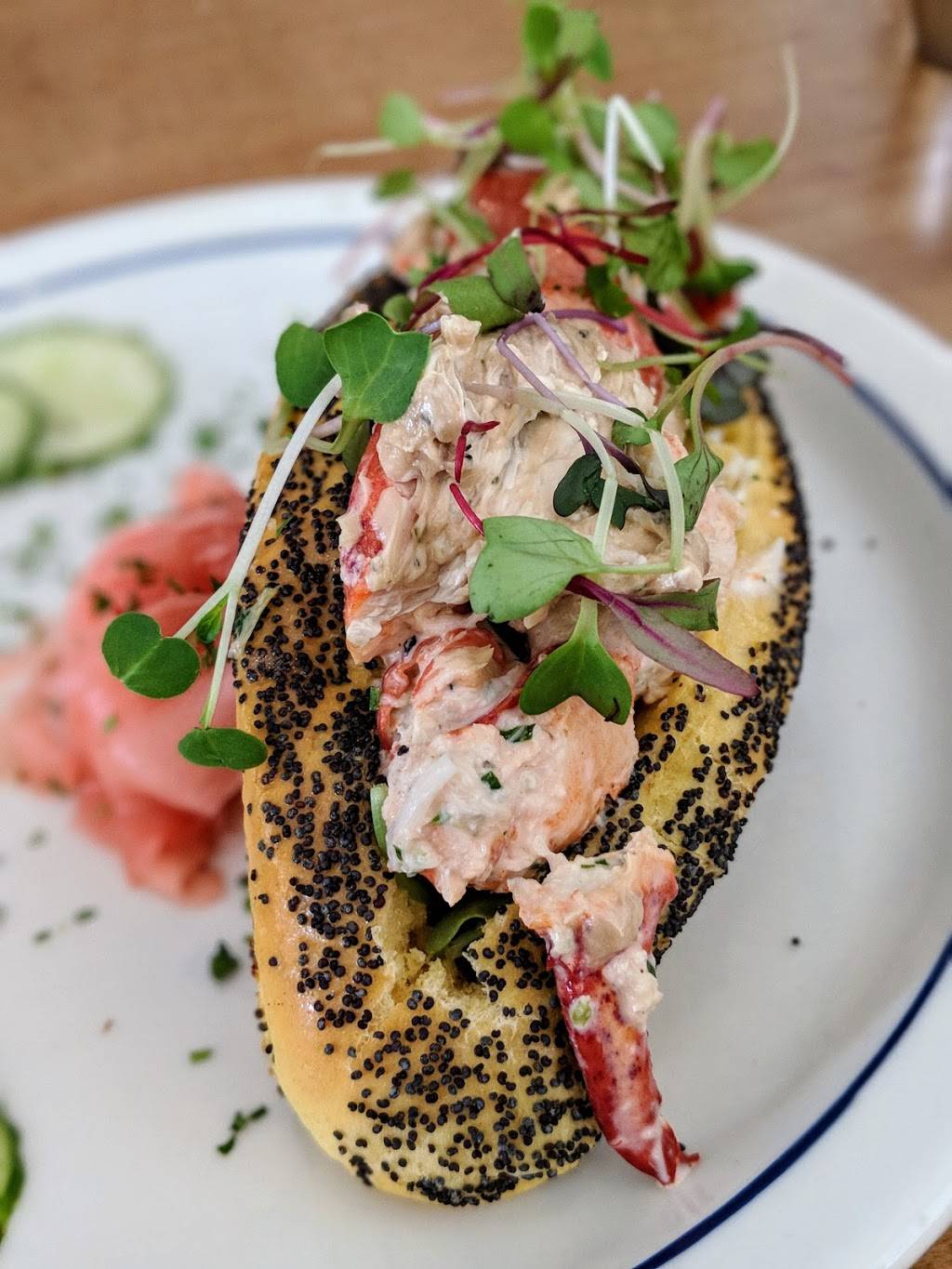 Hudson House | restaurant | 4448 Lovers Ln, Dallas, TX 75225, USA | 2145832255 OR +1 214-583-2255