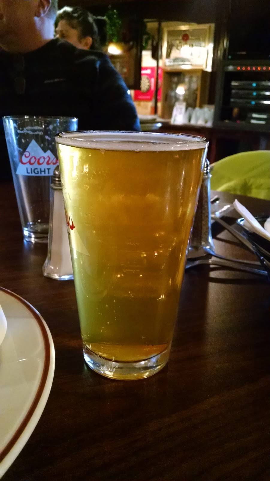 The Draught House | restaurant | 42 W Boylston St, West Boylston, MA 01583, USA | 5088354722 OR +1 508-835-4722