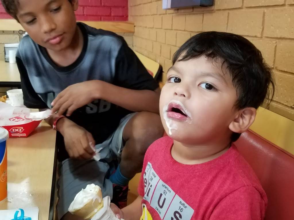 Dairy Queen Store | restaurant | 406 N Robinson Dr, Robinson, TX 76706, USA | 2546620464 OR +1 254-662-0464