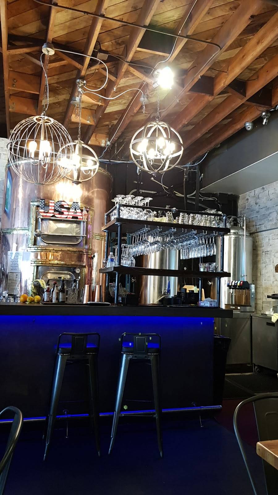 The Wharf | restaurant | 237 Ocean Ave, Laguna Beach, CA 92651, USA | 9494973381 OR +1 949-497-3381