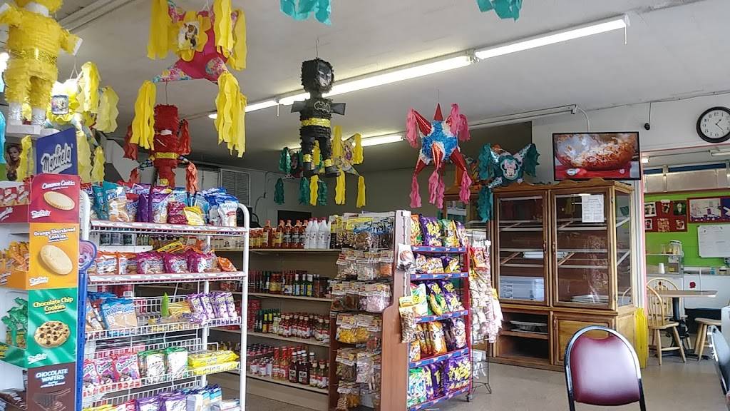 Crystal Mexican Market | restaurant | 1335 N Woodland Blvd, DeLand, FL 32720, USA | 3868224724 OR +1 386-822-4724