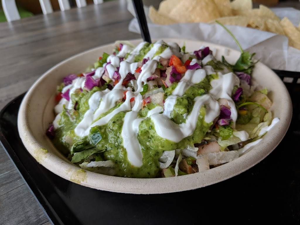 Überrito | restaurant | 7705 Westheimer Rd #300, Houston, TX 77063, USA | 7133345330 OR +1 713-334-5330