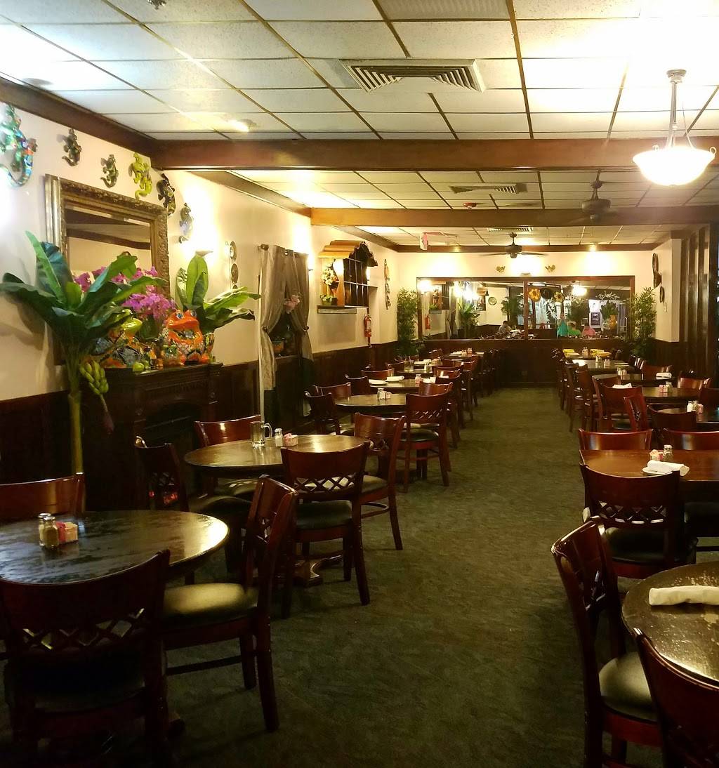 Mom Alone Mexican Grill | restaurant | 1111 E NASA Pkwy, Webster, TX 77598, USA | 2814803170 OR +1 281-480-3170