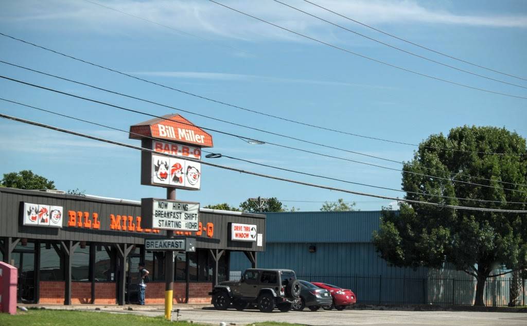 Bill Miller Bar-B-Q | restaurant | 8103 Burnet Rd, Austin, TX 78757, USA | 5124583244 OR +1 512-458-3244