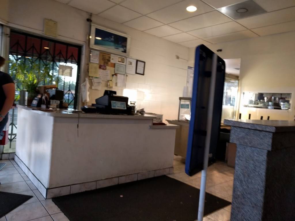 Pho n Seafood | restaurant | 924 N Court St, Visalia, CA 93291, USA | 5597323663 OR +1 559-732-3663