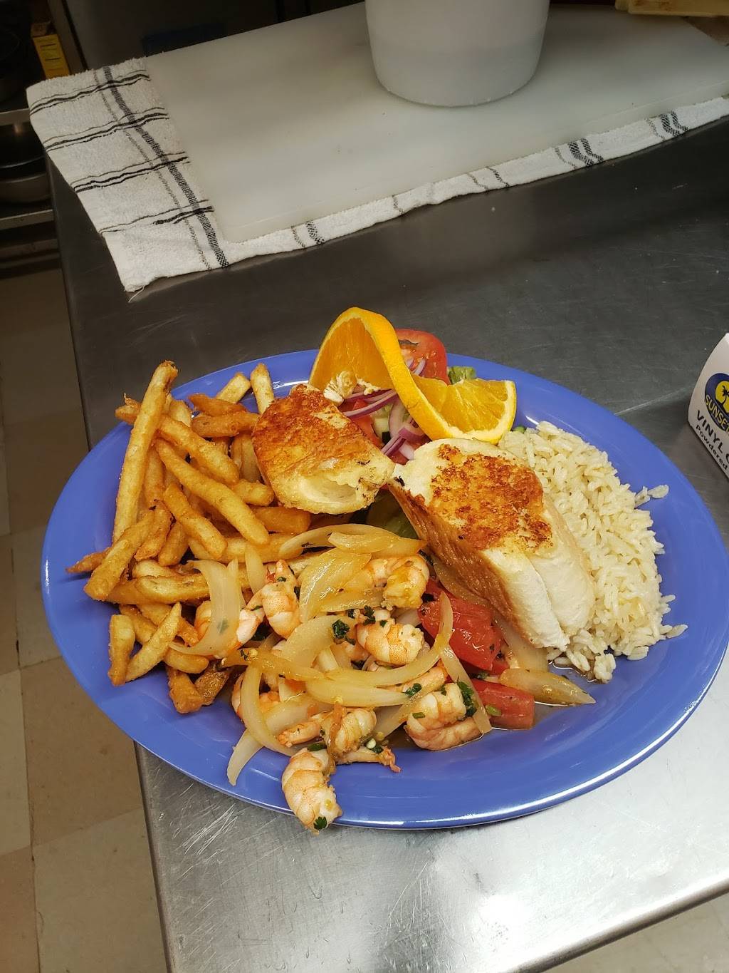 Temax garden café | restaurant | 2544 S Western Ave, Chicago, IL 60608, USA | 7734742840 OR +1 773-474-2840