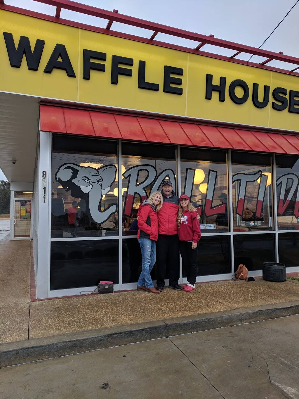 Waffle House | meal takeaway | 8711 AL-69, Tuscaloosa, AL 35405, USA | 2053457298 OR +1 205-345-7298
