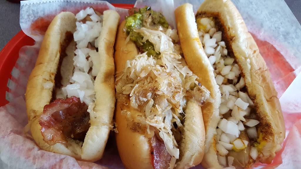 Coney Dog Café | cafe | 10020 Lima Rd, Fort Wayne, IN 46818, USA | 2604519900 OR +1 260-451-9900