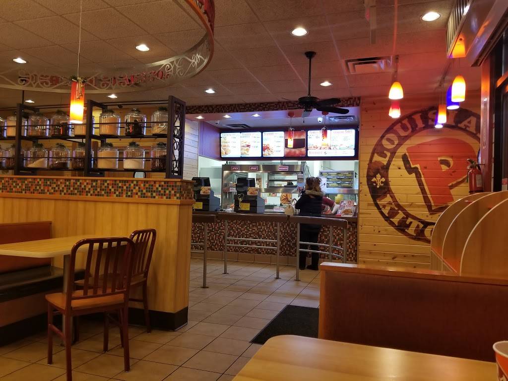 Popeyes Louisiana Kitchen | restaurant | 12310 CA-33, Santa Nella, CA 95322, USA | 2098260741 OR +1 209-826-0741