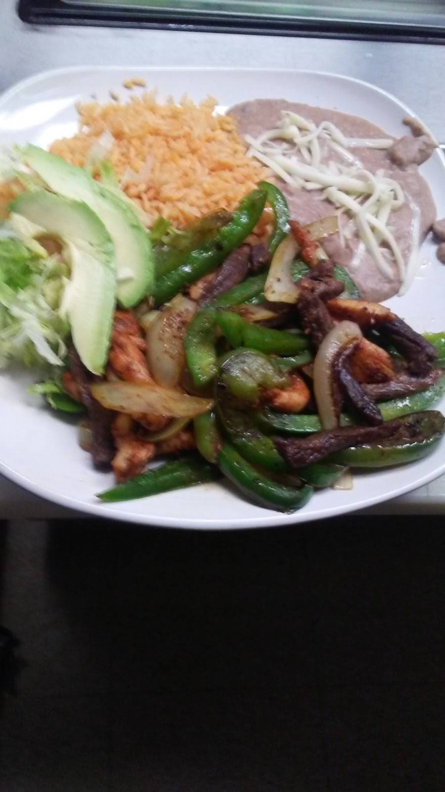 Habanero Mexican Grill | restaurant | 981 Dixie Hwy, Beecher, IL 60401, USA | 7089466660 OR +1 708-946-6660