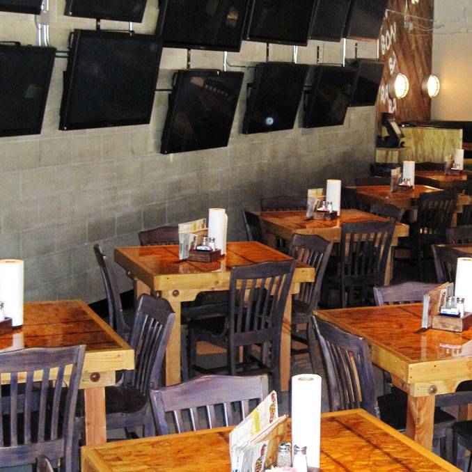 Ojos Locos Sports Cantina - Southwest | restaurant | 9501 Southwest Fwy, Houston, TX 77074, USA | 8323847155 OR +1 832-384-7155