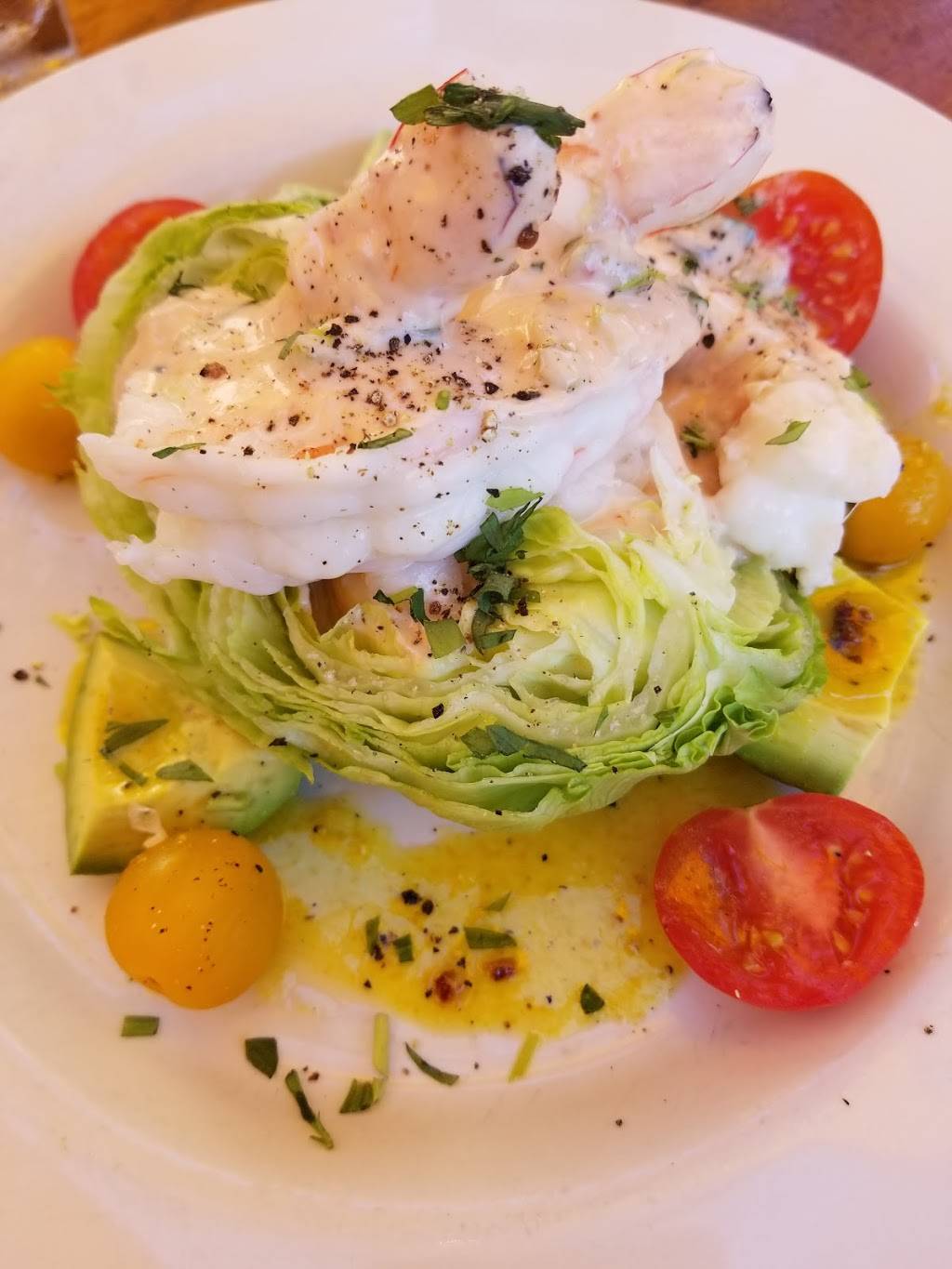 The Honor Bar | restaurant | 26 Highland Park Village, Dallas, TX 75205, USA | 2147800956 OR +1 214-780-0956