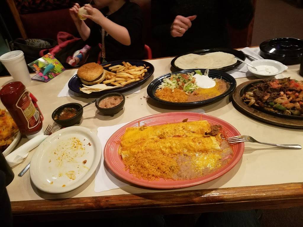 Los Jalapenos Mexican Restaurant | restaurant | 11711 NE 99th St #940, Vancouver, WA 98682, USA | 3608836588 OR +1 360-883-6588