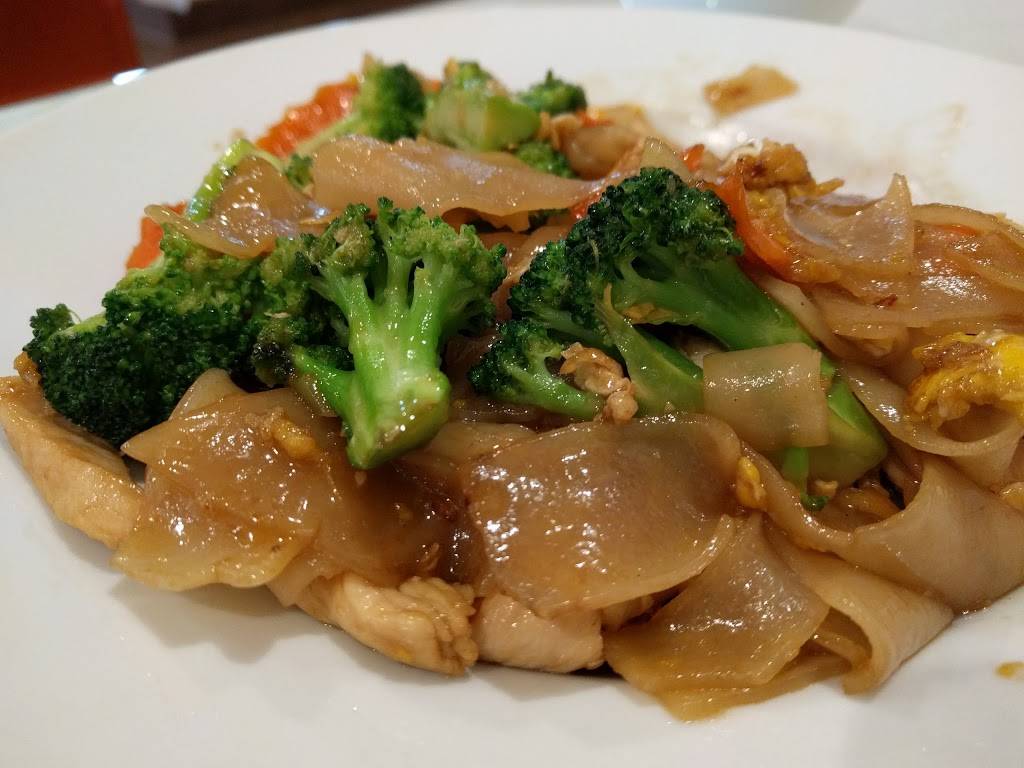 Trendy Thai | restaurant | 16030 Arrow Hwy, Irwindale, CA 91706, USA | 6268149838 OR +1 626-814-9838